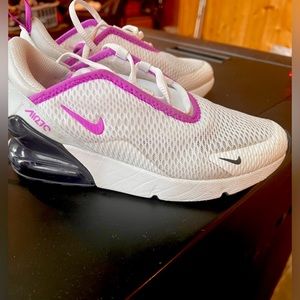 Girls Nike Air Max 270